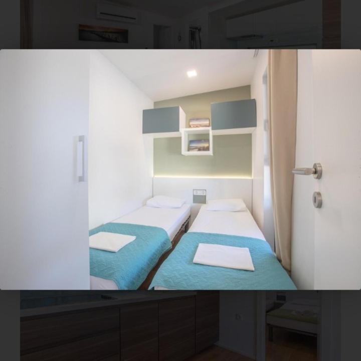 Tomica Apartments With Pool Biograd Na Moru Εξωτερικό φωτογραφία